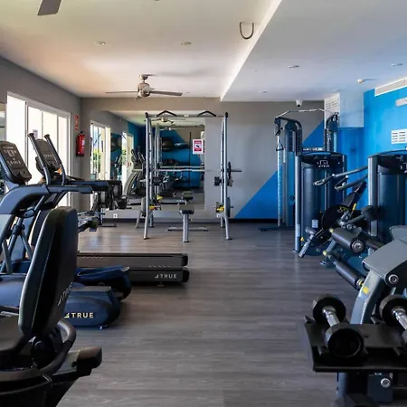 アパート Beachfront Spacious 4-bed Apartment, Granados