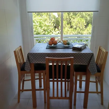 アパート Beachfront Spacious 4-bed Apartment, Granados *